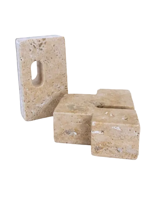 Small travertine objet