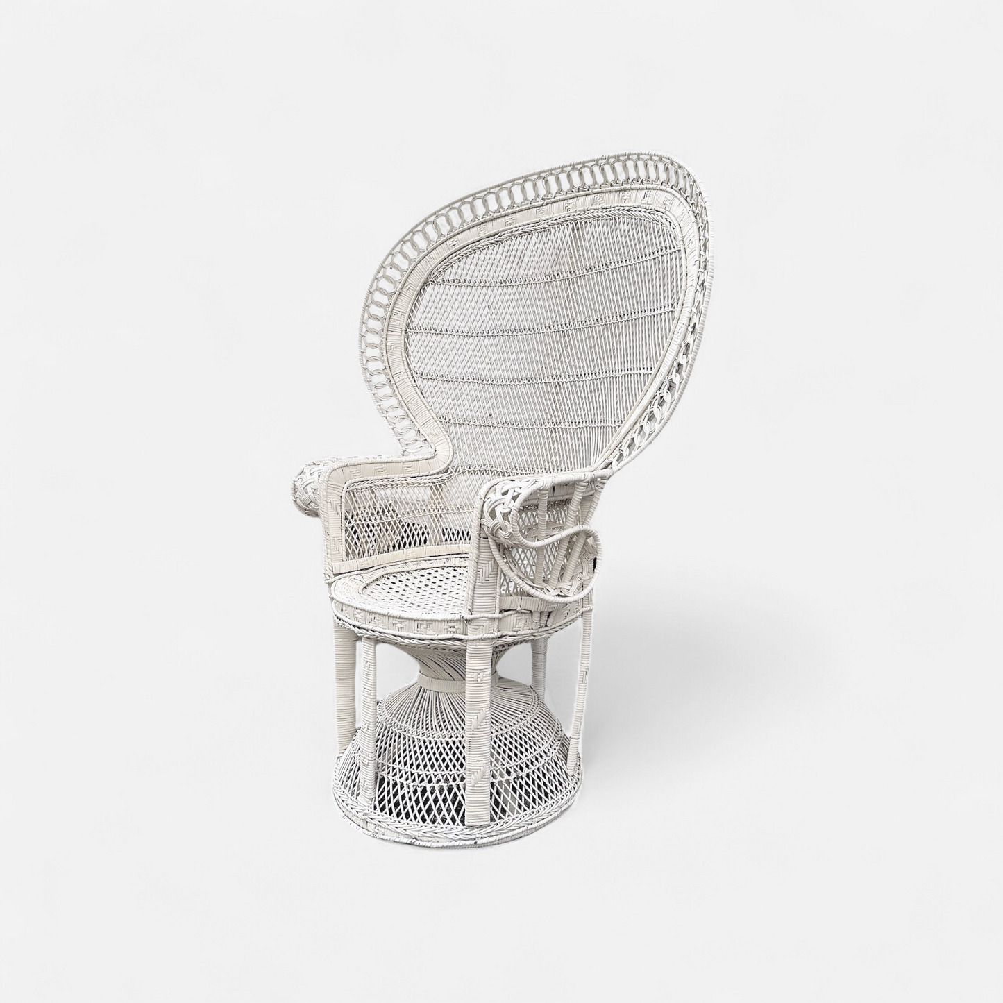 Peacock Chair - FOR HIRE